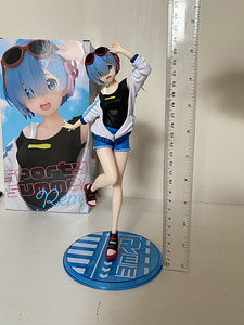 Anime figuur Rem - Аниме фигурка Рем (1 foto / 3)