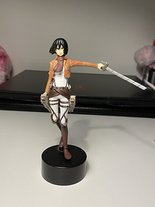 Mikasa anime figuur (1 foto / 5)