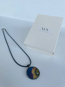 Käsitsi valmistatud medaljon, teostatud fluid art tehnikas. (5 foto / 6)