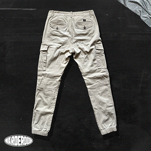 JACK&JONES cargo püksid (2 foto / 2)