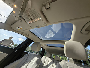 Mercedes Benz E350 Avantgarde, Kamera, Navi (12 foto / 14)