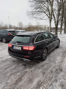 Mercedes Benz E350 Avantgarde, Kamera, Navi (5 foto / 14)