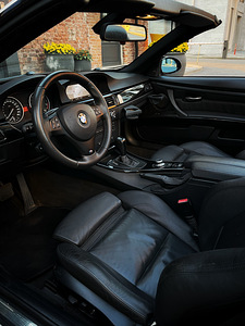 BMW E93 M-Pakett Shadow-line Logic 7 3.0 170kW (9 foto / 13)