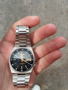 Часы фирмы SEIKO (1 фото из 1)