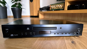 CD-плеер Onkyo C-S5VL (1 фото из 6)