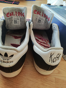 Korn x Adidas, superstar (4 foto / 10)