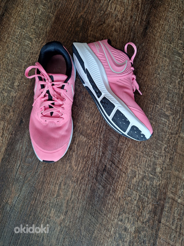Nike tossud s 36