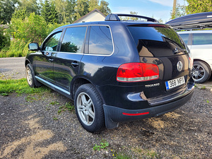 Volkswagen Touareg 2.5D ATM 2004 (4 foto / 12)