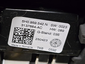 Volkswagen R-rool (9 foto / 10)