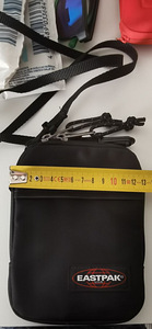 Väike spordikott Eastpak (3 foto / 4)