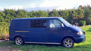 Volkswagen Transporter LONG 2.5 TDI 75kW WEBASTO (5 foto / 10)