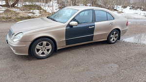 Mercedes benz W211 Varuosad (4 foto / 5)