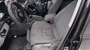 Volkswagen Touran Varuosad (6 foto / 6)