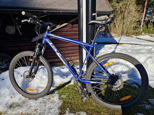 Jalgratas GT Avalanche 3.0 (1 foto / 10)