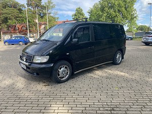 MERCEDES-BENZ V 220 CDI (1 foto / 13)