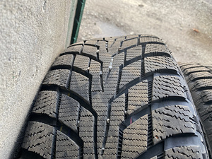 Диски berlingo Partner + резина (1 фото из 6)