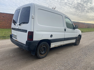 Citroen Berlingo 1.9D (4 foto / 8)