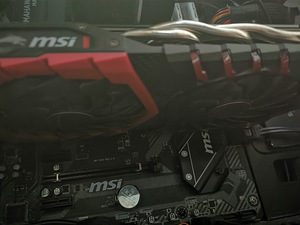 MSI Radeon RX 580 Gaming X 8 (2 foto / 4)