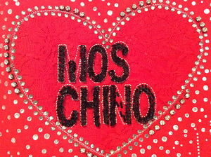 Moschino uus t-särk s.M (3 foto / 9)