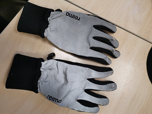 REIMA müts ja softshell kindad (2 foto / 7)
