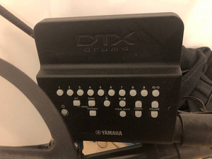 Yamaha dxt400k (1 foto / 2)