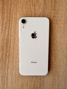 Продам iPhone XR 64 гб (2 фото из 3)