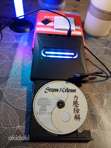 CD pleier uus pakendis koos mälu kaardigaiga