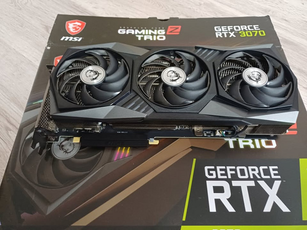 MSI GeForce RTX 3070 GAMING Z TRIO 8G LHR