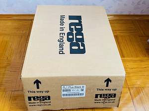 Виниловый проигрыватель Rega Planar 1 PLUS (4 фото из 4)