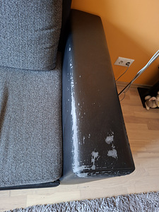 Kulumisjälgedega kasutanud diivan (4 foto / 5)