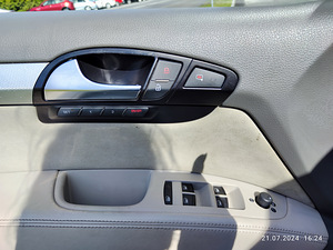Audi Q7 V6 Quattro (12 foto / 12)