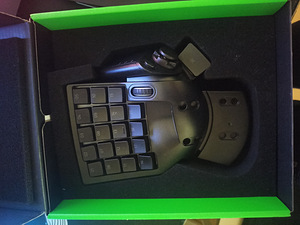 Razer Tartarus V2 Mecha Black (1 foto / 1)