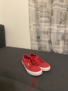 Vans (1 foto / 2)