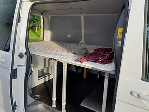 VW T5 lihtne campervan (7 foto / 10)