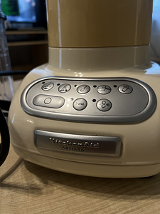 Блендер KitchenAid Art (1 фото из 3)