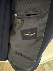 Костюм Truvor (3 фото из 5)