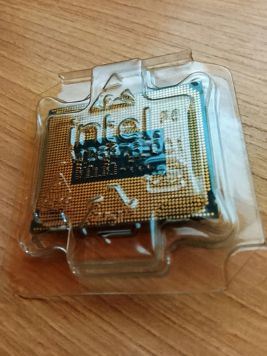 Protsessor inter core ultra 9 , 285k