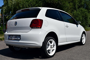 VW Polo (3 фото из 8)