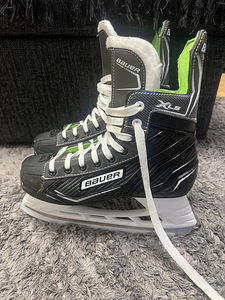 Коньки Bauer (1 фото из 3)