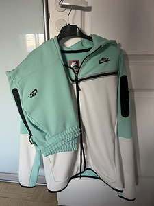 Костюм Nike (1 фото из 1)