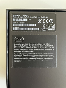 Apple TV HD (4th gen) + Apple TV Remote (2nd gen) (4 foto / 4)
