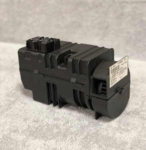 MERCEDES-BENZ VAAKUMPUMP BOSCH (2 foto / 3)