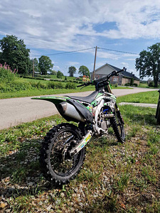Kawasaki KX450F 2015a. (2 foto / 8)