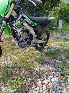 Kawasaki KX450F 2015a. (7 foto / 8)