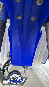Yamaha YZ250F (9 foto / 10)