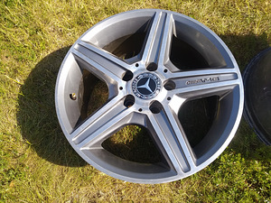 MB AMG Replica 16" valuveljed (4 foto / 5)