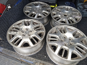 Subaru Outback 16" 5x100 valuveljed (1 foto / 3)
