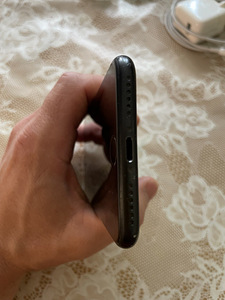 2 tükki iphone 7 32GB, roosa kuld ja must, hind mõlemale 99€ (10 foto / 10)