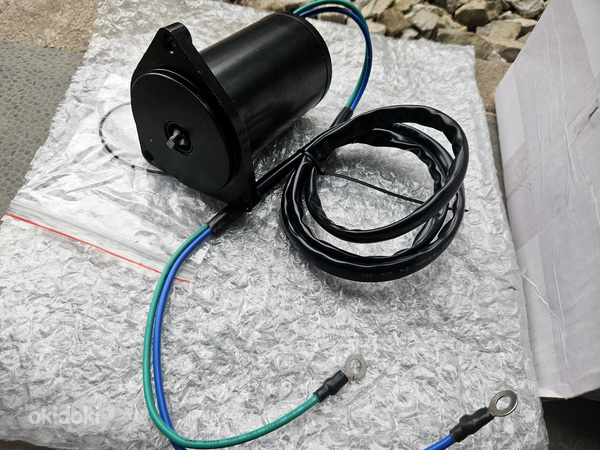 Evinrude trimmimootor 70-115