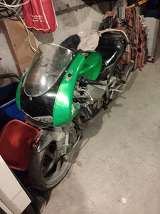 Aprilia rs 50 (2 foto / 8)